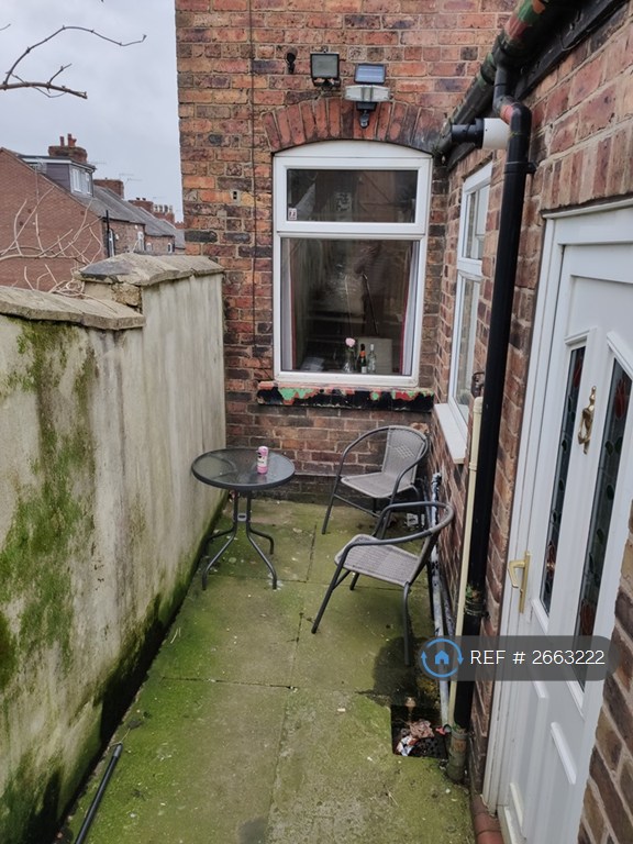 3 bedroom house in Mynors Street, Stoke-On-Trent, ST1 (3 bed) (#2663222)