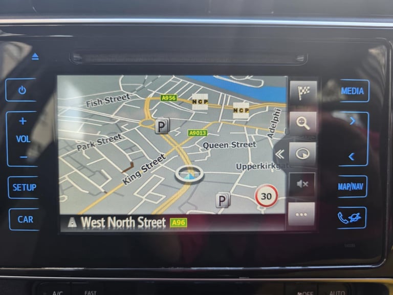 2017 EXCELLENT TOYOTA AURIS DIESEL-LOW DIESEL MILES-ULEZ FREE-FULL SERVICE HISTORY