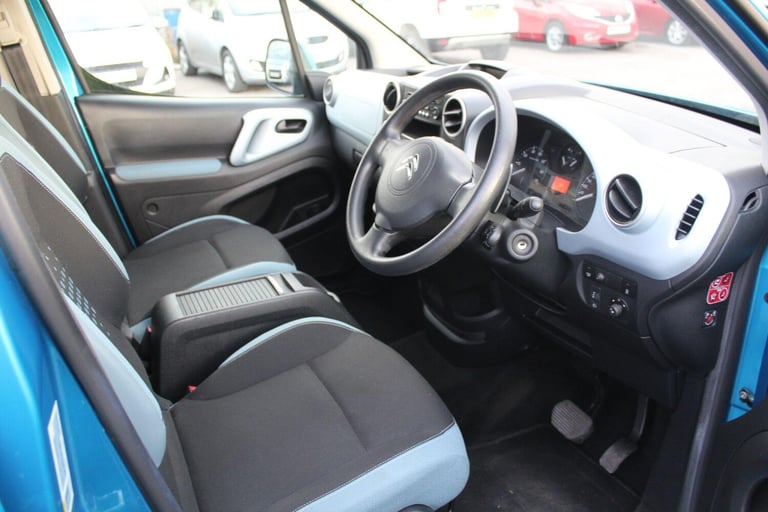 2015 Citroen Berlingo 1.6 e-HDi VTR Multispace MPV ETG6 Euro 5 (s/s) 5dr MPV Diesel Automatic