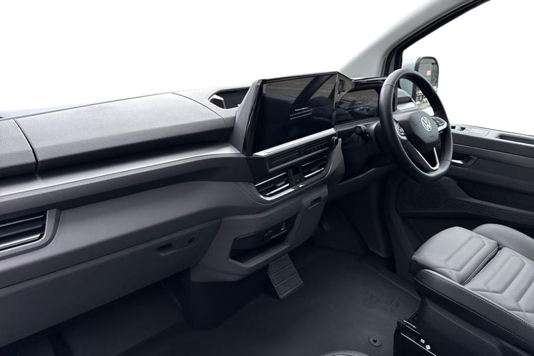 2025 Volkswagen Transporter 2.0 TDI 150 Commerce Pro Van Auto PANEL VAN DIESEL Automatic