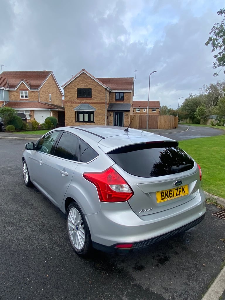 Ford, FOCUS, Hatchback, 2011, Manual, 1596 (cc), 5 doors