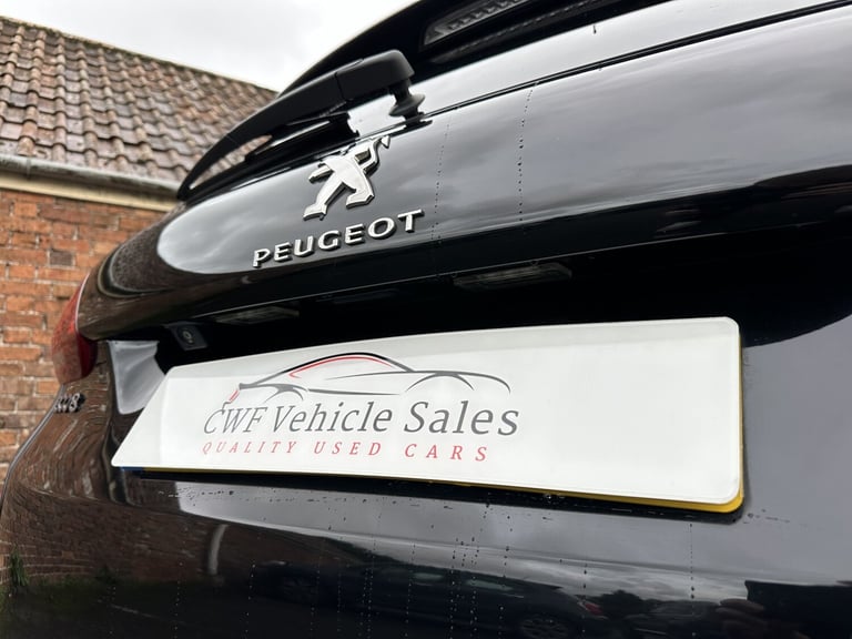 PEUGEOT 2008 1.6 BlueHDi Allure Premium 2018