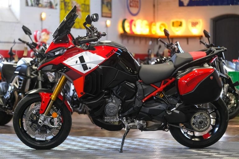 Ducati Multistrada V4 *Panniers - Stunning Example*