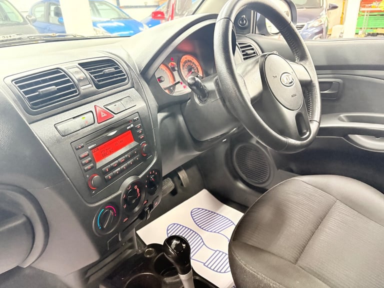 2011 Kia Picanto 1.1 2 5dr Auto HATCHBACK Petrol Automatic