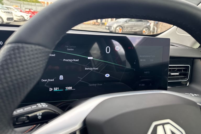 2025 MG MG HS 106290 Hatchback Petrol Manual