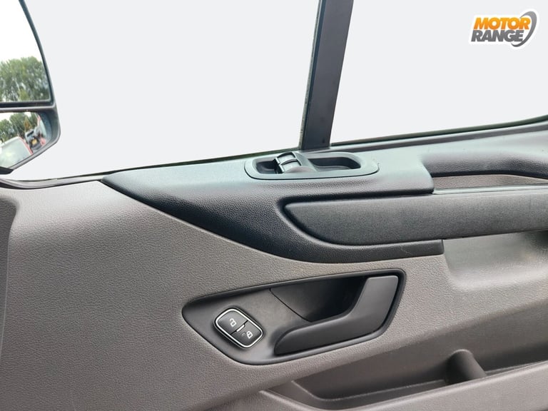 2022 Ford Transit Custom 2.0 EcoBlue 105ps Low Roof D/Cab Leader Van LWB Crew Van DIESEL Manual