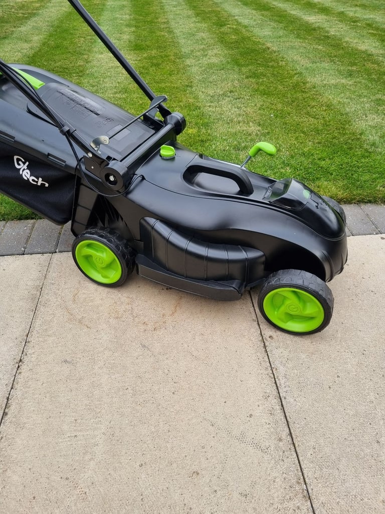 Gtech Cordless Lawnmower VGC with battery and charger