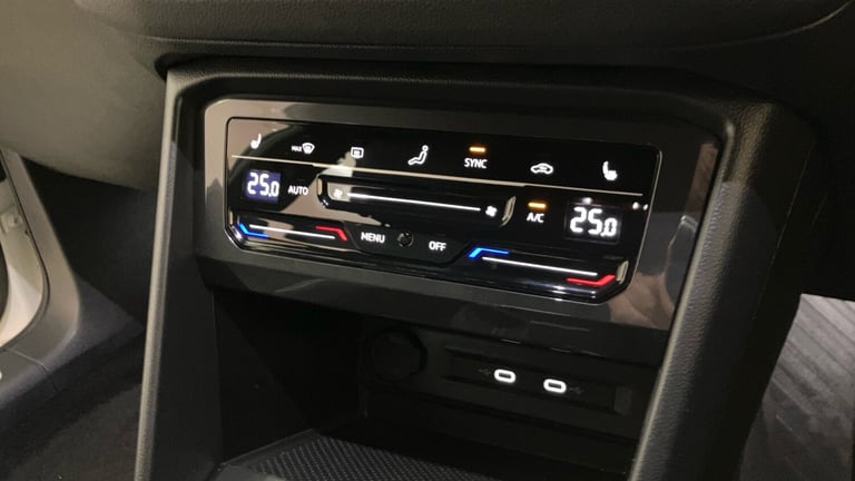 2022 Volkswagen Tiguan 2.0 TDI R-Line 5dr DSG Diesel Estate Estate Diesel Automatic