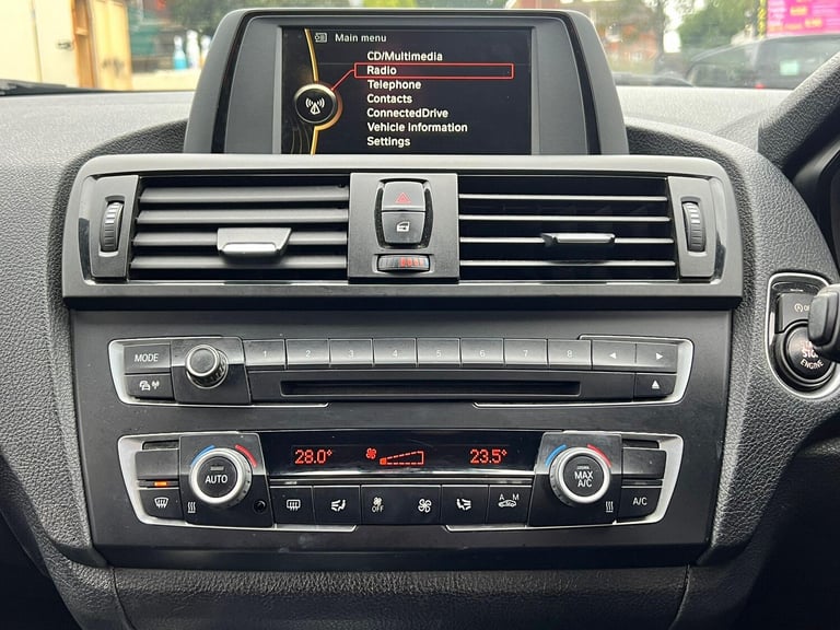 2013 BMW 1 Series 1.6 116i M Sport Euro 6 (s/s) 3dr HATCHBACK Petrol Manual