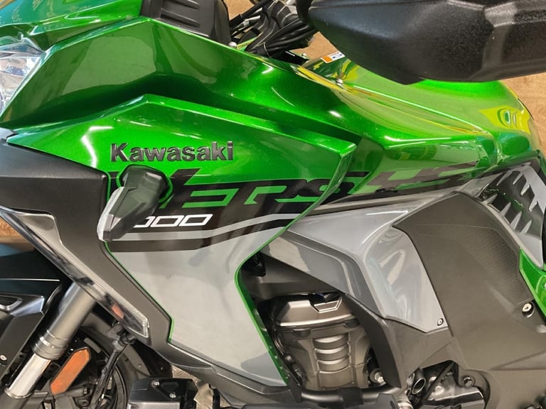 KAWASAKI KLZ1000DKFSE