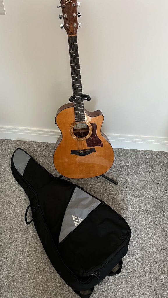 Taylor Guitar 314 CE
