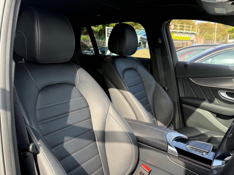 2020 Mercedes-Benz EQC EQC 400 80kWh AMG Line (Premium Plus) Auto 4MATIC 5dr ESTATE Electric Auto...
