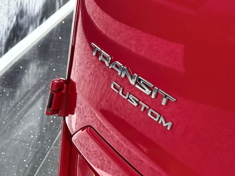 2014 Ford Transit Custom 2.2 TDCi 290 Sport L1 H1 5dr PANEL VAN Diesel Manual