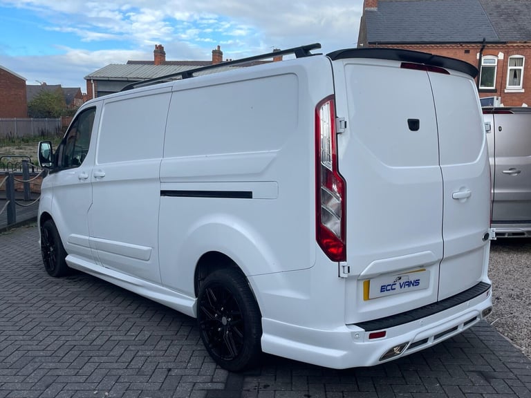 2023 Ford Transit Custom 2.0 300 EcoBlue Limited L2 H1 Euro 6 (s/s) 5dr PANEL VAN Diesel Manual