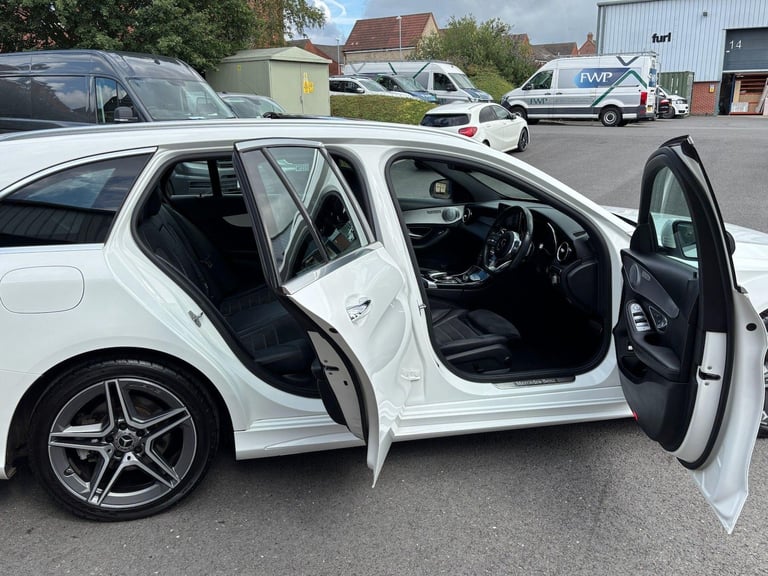 2018 Mercedes-Benz C Class 2.0 C220d AMG Line (Premium Plus) G-Tronic+ Euro 6 (s/s) 5dr ESTATE Di...