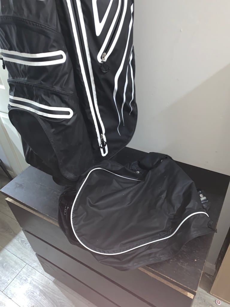 Powerbug golf bag for trolley 