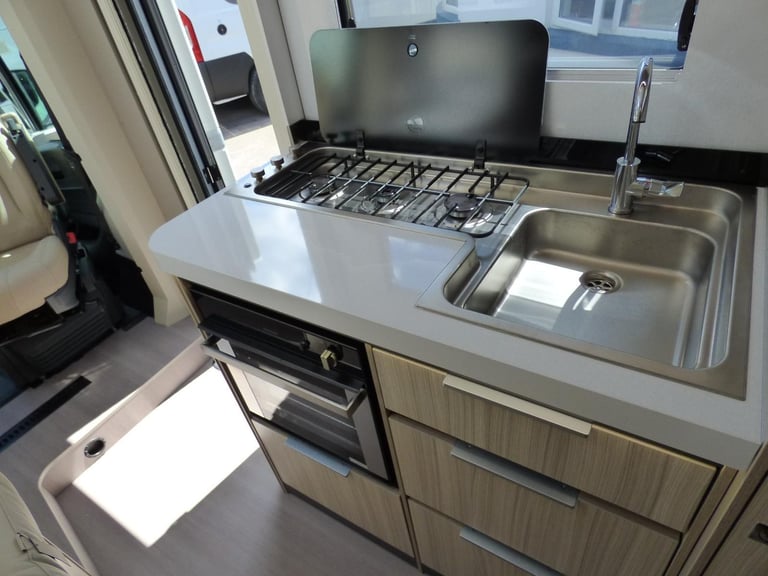 Adria Compact supreme SC DIESEL AUTOMATIC 2025