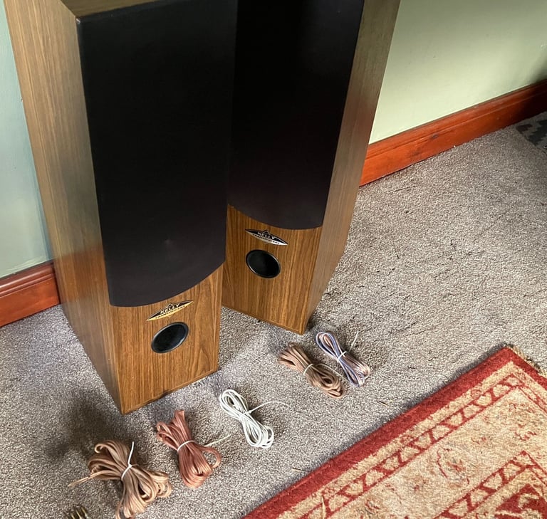 image for Kelly Tranducers K2 Speakers