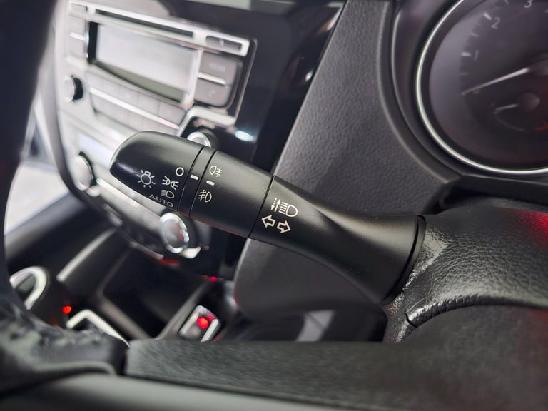 2018 Nissan Qashqai 1.2 DIG-T Acenta XTRON Euro 6 (s/s) 5dr HATCHBACK Petrol Automatic