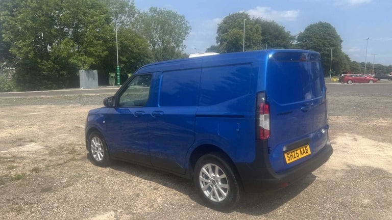  Ford Transit Courier 1.0 EcoBoost 125ps Limited Van Van Petrol Manual
