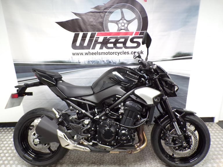 image for 2025 KAWASAKI Z900 EX DEMO NOW AVAILABLE FOR SALE