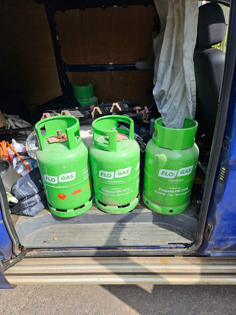 image for Flogas 11kg full gas bottles £70 each or 2 for £120