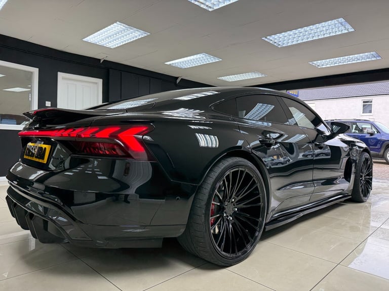 2023 Audi RS e-tron GT 475kW Quattro 93kWh Carbon Vorsprung 4dr Auto COUPE Electric Automatic