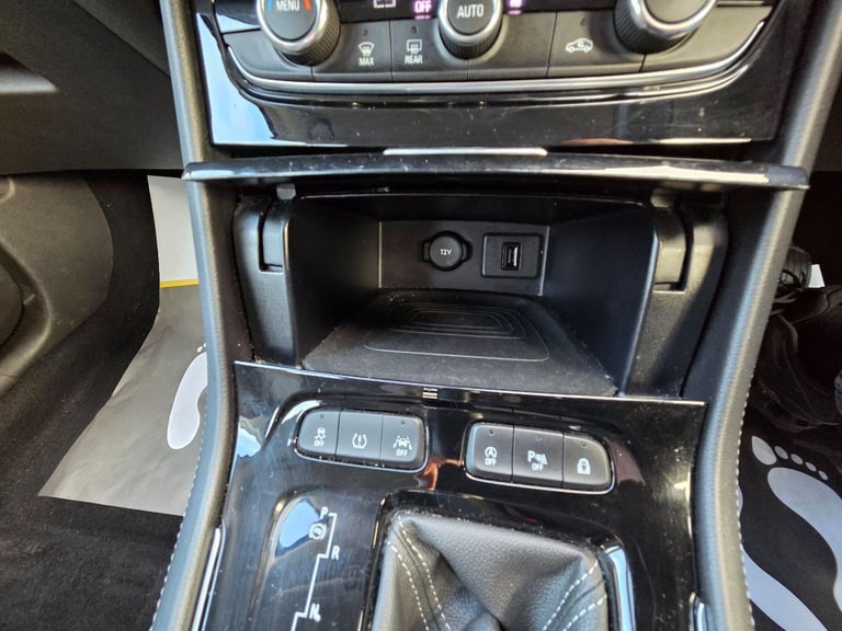 2019 Vauxhall Grandland X 1.2 Turbo Tech Line Nav Auto Euro 6 (s/s) 5dr Petrol