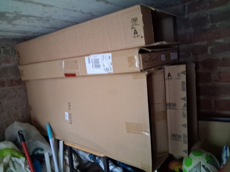 image for GUITAR CARDBOARD SHIPPING BOXES
