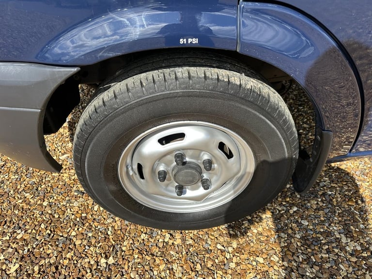 2013 Ford Transit 2.2 TDCi 350 Panel Van 3dr Diesel Manual FWD L2 H3 (209 g/km, 123 bhp) Panel Va...