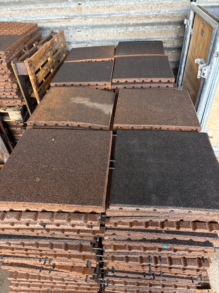 image for Rubber mats 500mm x500mm x 30mm
