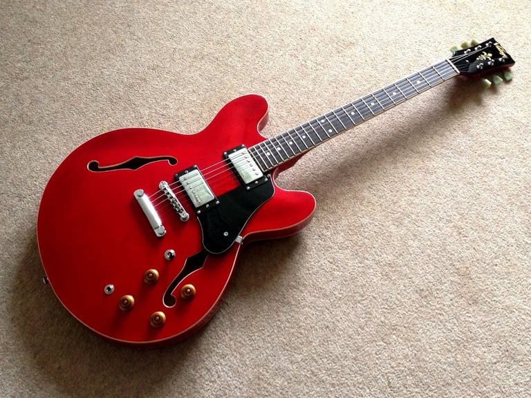 image for Vintage Semi-Hollow Body electric guitar NEAR MINT *PRICE DROP