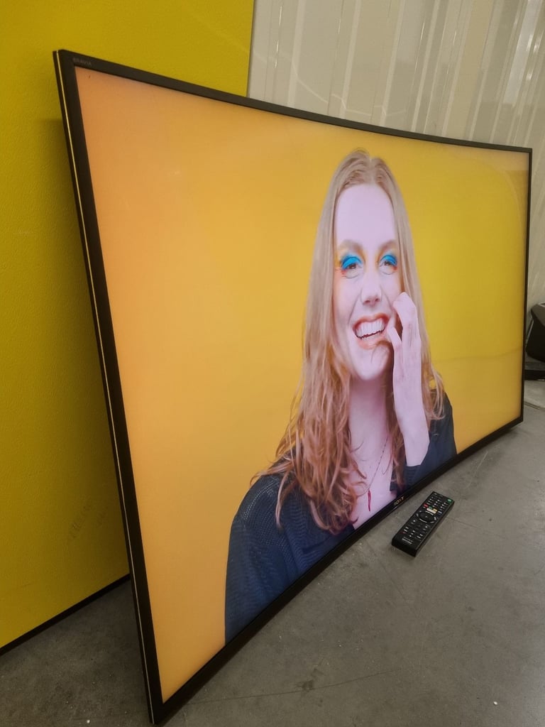 55" Sony Bravia Curve 4k Smart Ultra Uhd Led WiFi TV with REMOTE,YOUTUBE,NETFLIX £239