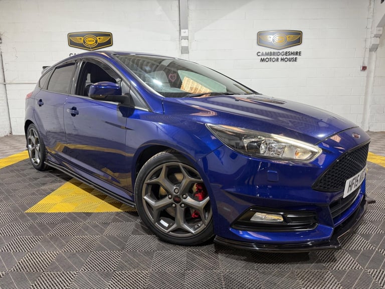 image for 2015 Ford Focus 2.0T EcoBoost ST-3 Euro 6 (s/s) 5dr HATCHBACK Petrol Manual