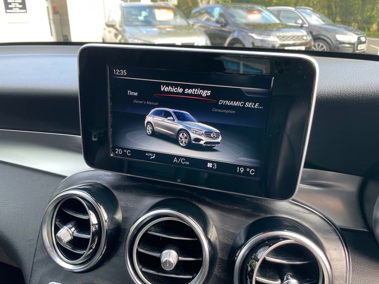 2016 Mercedes-Benz GLC GLC 250d 4Matic AMG Line 5dr 9G-Tronic ESTATE Diesel Automatic