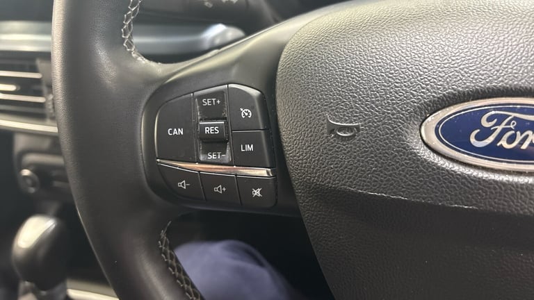 2022 Ford Focus 1.0 EcoBoost Hybrid mHEV 155 Active Vign 5dr Auto HATCHBACK PETROL Automatic