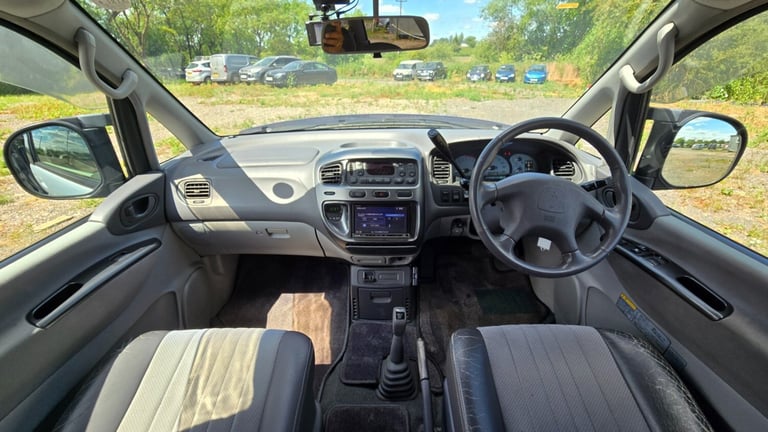 Fresh Import Mitsubishi Delica Spacegear Chamonix L400 3.0 Auto 8 Seater MPV 4X4