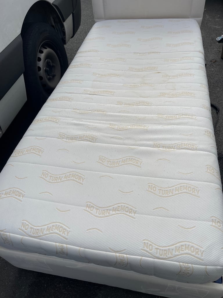 Single electric adjustable bed £80 delivered