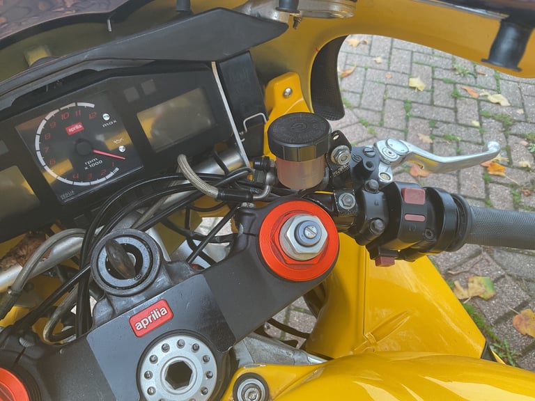 Aprilia, RSV, 2002, 998 (cc)
