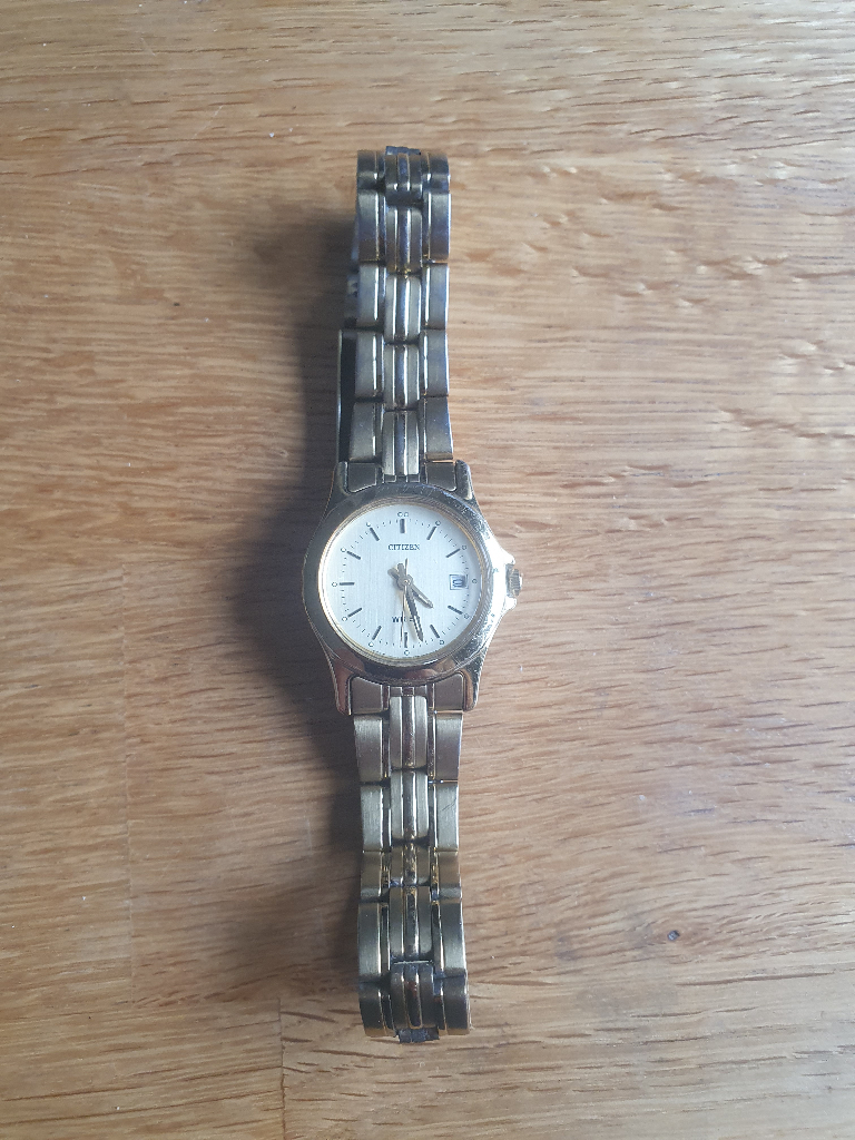 image for Vintage Citizen wr50 gold watch