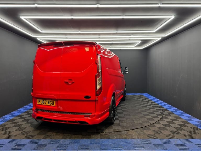 2017 Ford Transit Custom 2.0 TDCi 105ps Low Roof Van PANEL VAN DIESEL Manual