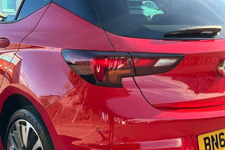2019 Vauxhall Astra 1.4T 16V 150 Elite Nav 5dr Auto HATCHBACK PETROL Automatic