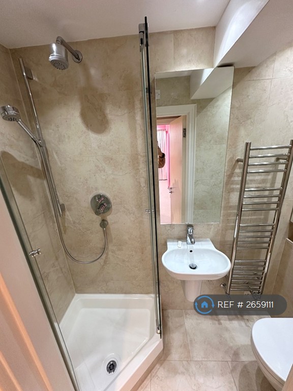 2 bedroom flat in Sussex Square, London, W2 (2 bed) (#2659111)