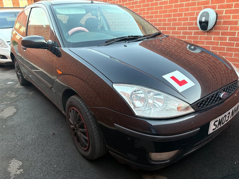 Ford, FOCUS, Hatchback, 2003, Automatic, 1596 (cc), 3 doors