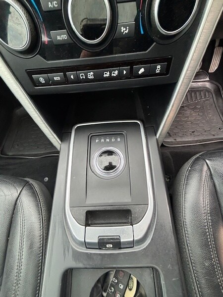 Land Rover Discovery Sport TD4 SE TECH WHAT A CAR 2 PREVIOUS OWNERS MAIN DEALER