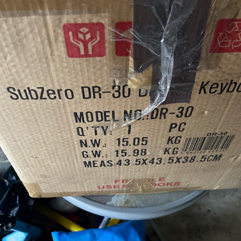 DR -30 drum/keyboard amp. New