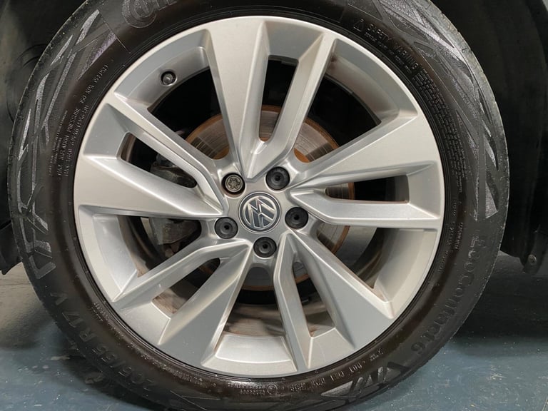 2020 Volkswagen T-Cross 1.0 TSI SE Euro 6 (s/s) 5dr HATCHBACK Petrol Manual