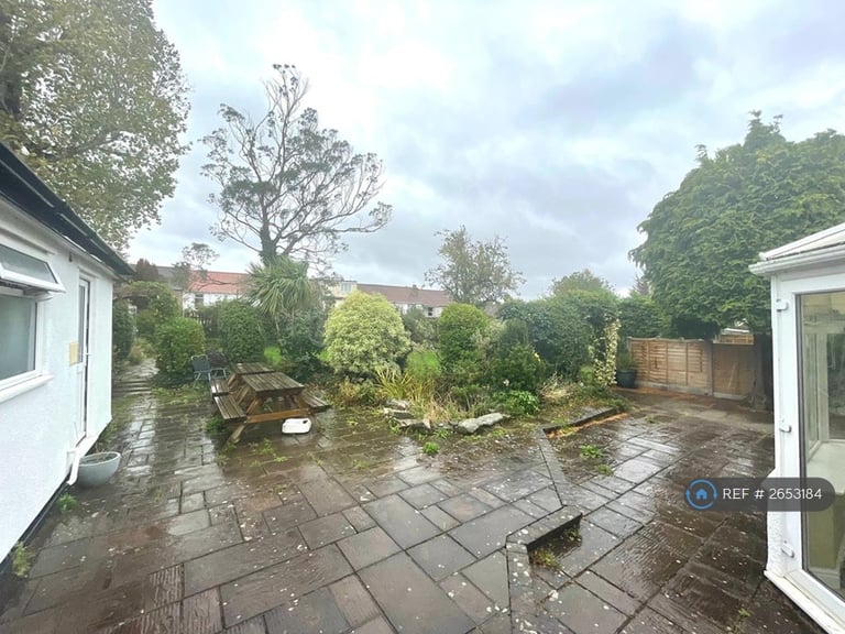 1 bedroom in Gloucester Road North, Bristol, BS7 (#2653184)