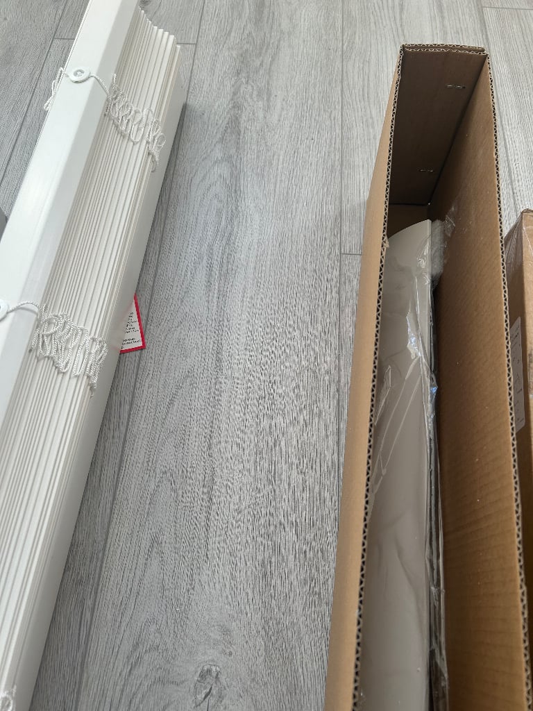 5 Brand New Venetian Blinds £20 each