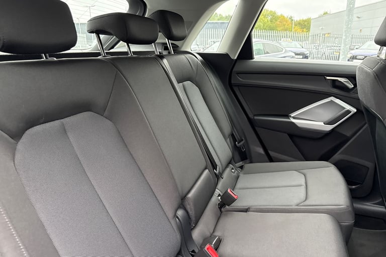 2022 Audi Q3 Technik 35 TFSI  150 PS S tronic SUV PETROL Automatic